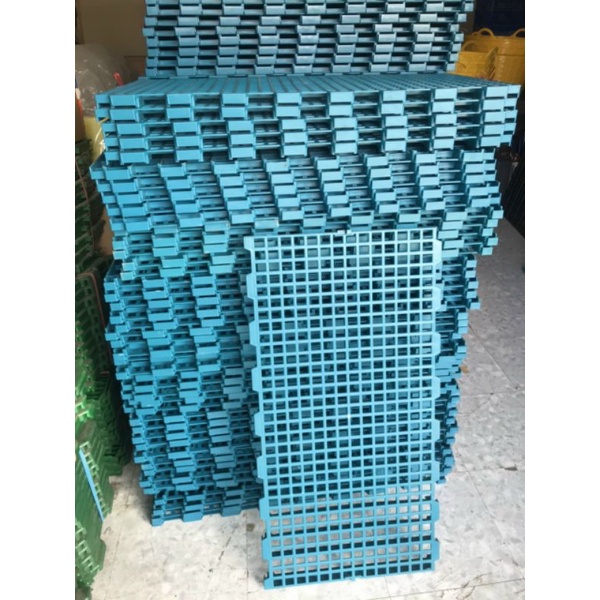Tấm nhựa lót sàn 50x100x2cm
