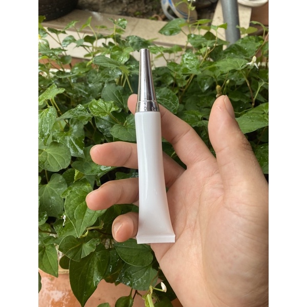 Tuýp đựng mỹ phẩm nắp nhọn 15ml