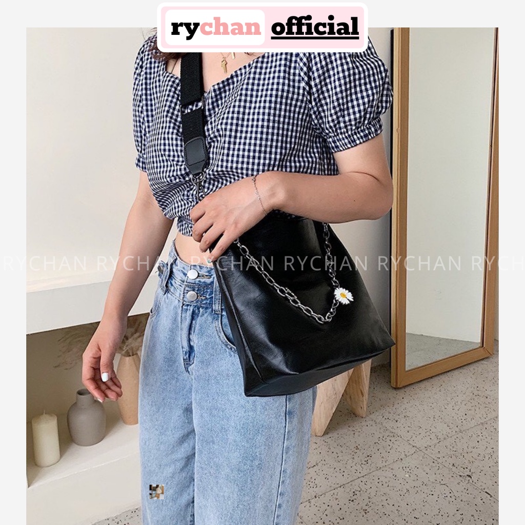 Túi Tote Trơn Đeo Vai Đeo Chéo Phối Dây Xích Hoa Cúc Hai Màu - RY341
