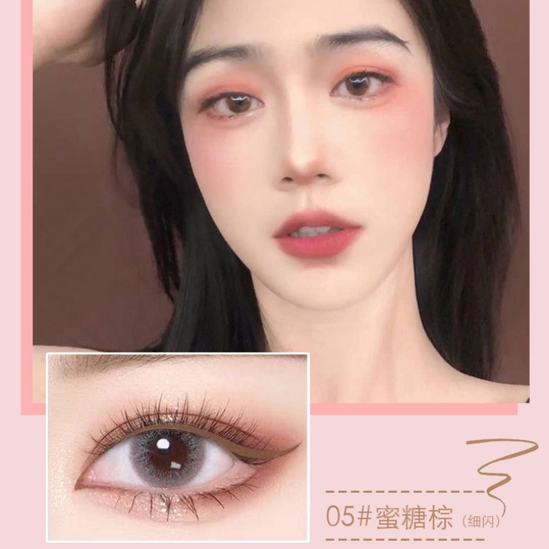 Bút kẻ mắt Kakashow chống nước không nhòe màu sắc mịn màng