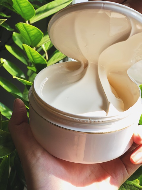 Kem trắng da body 💥 FREESHIP 💥 Kem dưỡng trắng toàn thân SHE COSMETICS giúp làm bật tone da đồng thời cấp ẩm