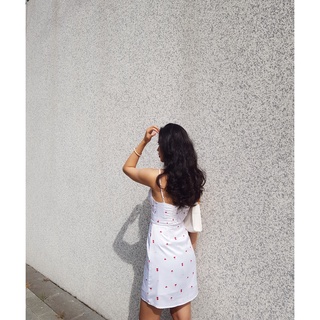 Đầm satin cúp ngực