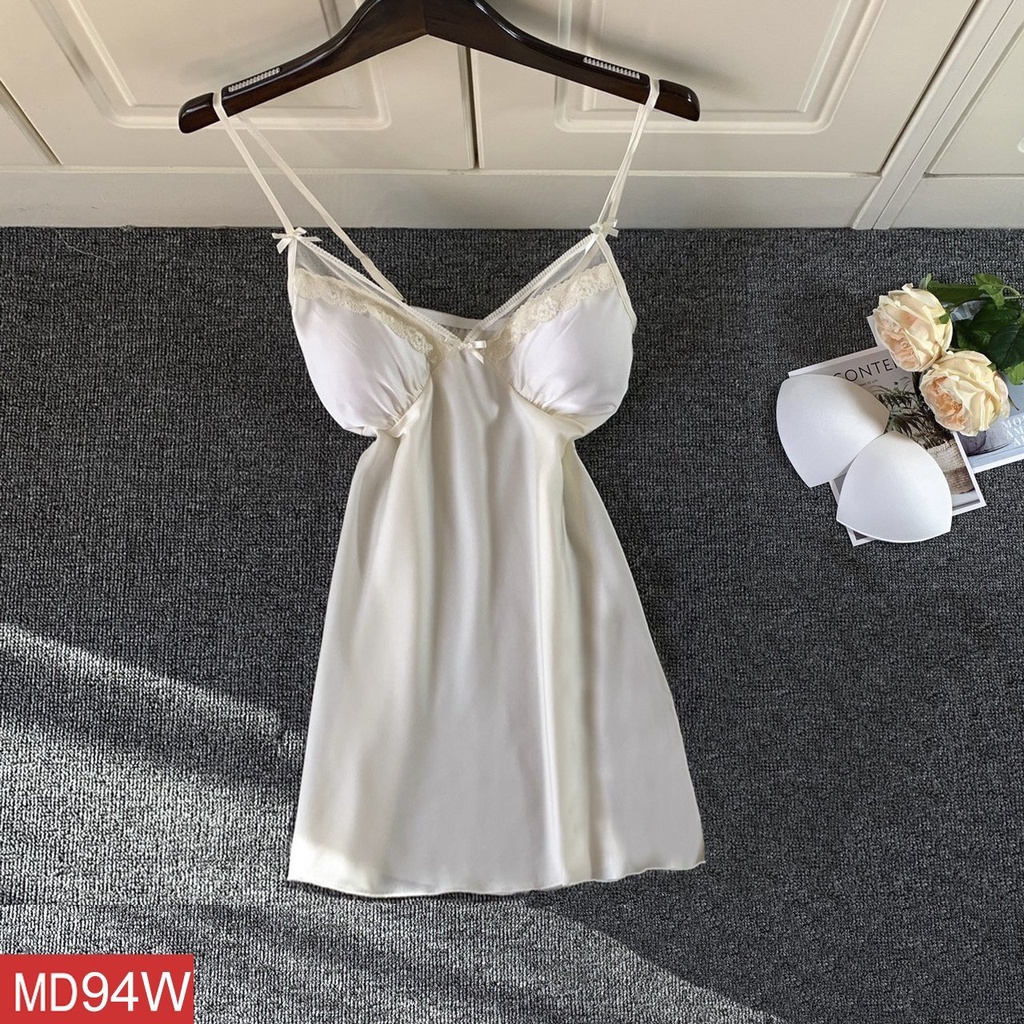 Váy Ngủ Hai Dây Lụa Satin Phối Ren AMAKA AMK-D94