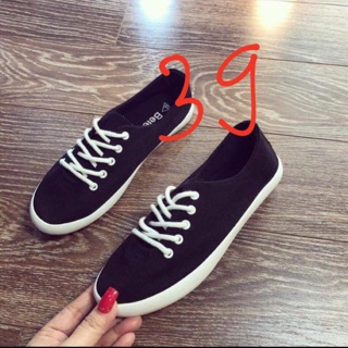 Bata đen trắng, dép hm