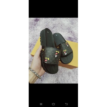 Dép lê chuột Mickey đế cao