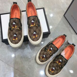 Giày slip on GC mickey