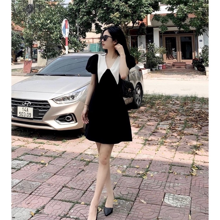 Váy đen ống tay bồng vạt cổ nhọn - hàng có sẵn