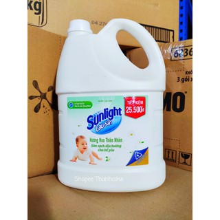 NƯỚC LAU SÀN SUNLIGHT 3.8kg 3.8 kg Hương Hoa Hạ Diên Vỹ Xanh, Lily Hồng, Thiên Nhiên 3.6kg 3.6 kg Trắng