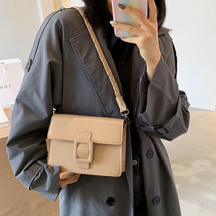 Túi xách đeo chéo thời trang Hàn Quốc thanh lịch cho nữ IELGY