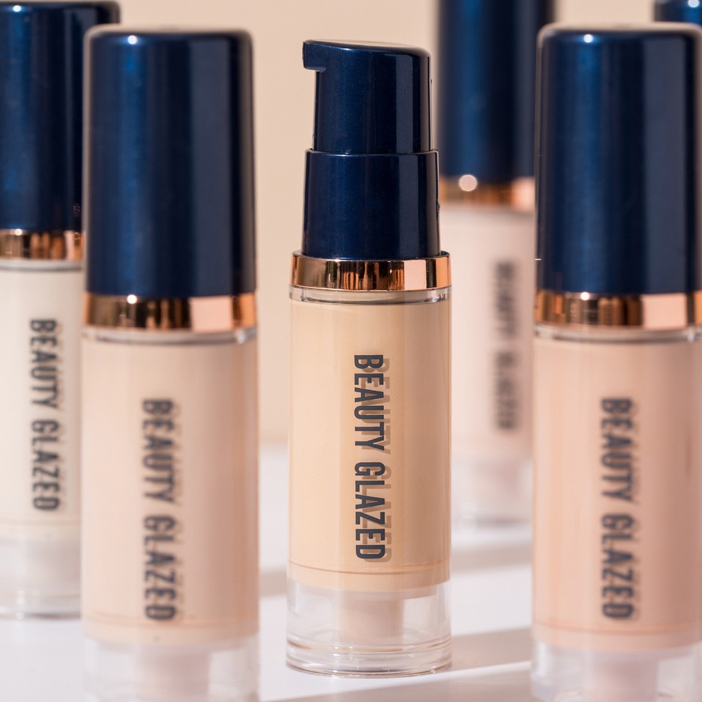 Kem nền mịn lâu trôi không thấm nước BEAUTY GLAZED kèm theo bông mút trang điểm | BigBuy360 - bigbuy360.vn