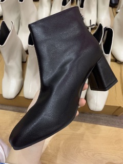 Boot cổ thấp