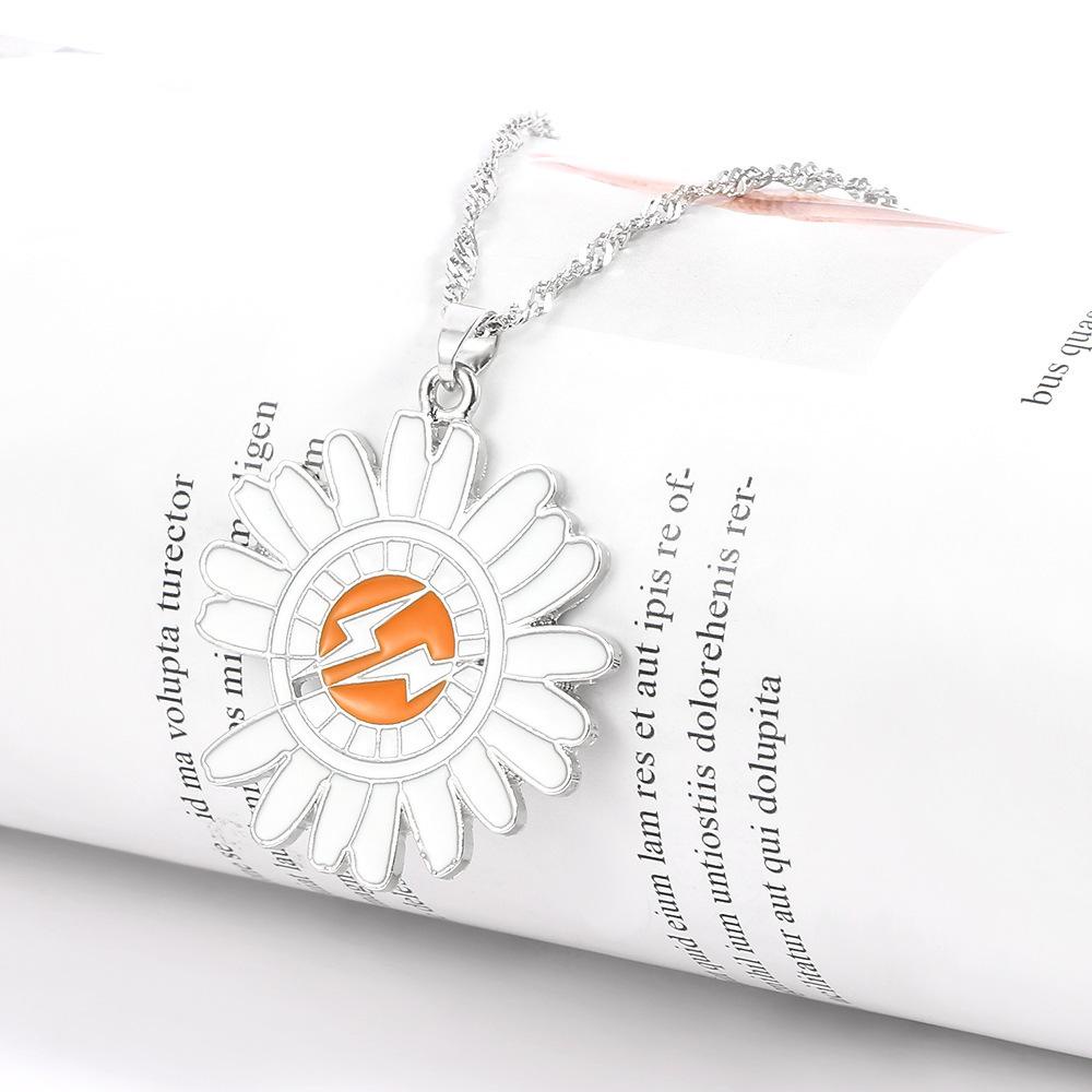Vòng cổ Mặt Hình Hoa Cúc Nhỏ Thời Trang Cho Cặp Đôi