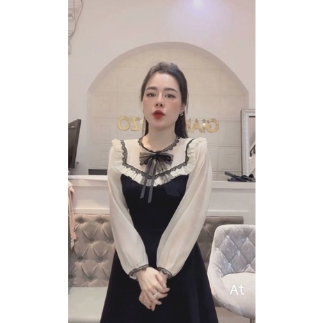VÁY XOÈ CỔ TƠ KÈM TAG REN