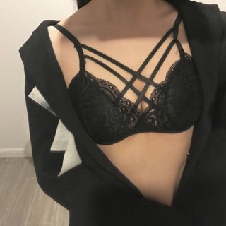 Áo bra ren dây chéo sexy