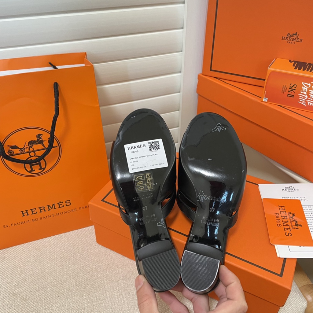 Giày sandal Cao Gót Màu Kẹo Khóa H Cho Nữ