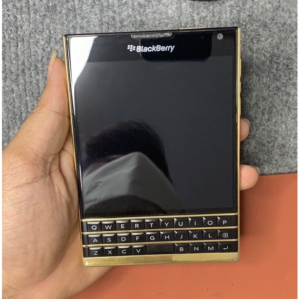 Cường lực blackberry passport / passport se PPF USA full màn bo cạnh viền cực đẹp chống trầy xước kèm phụ kiện dán