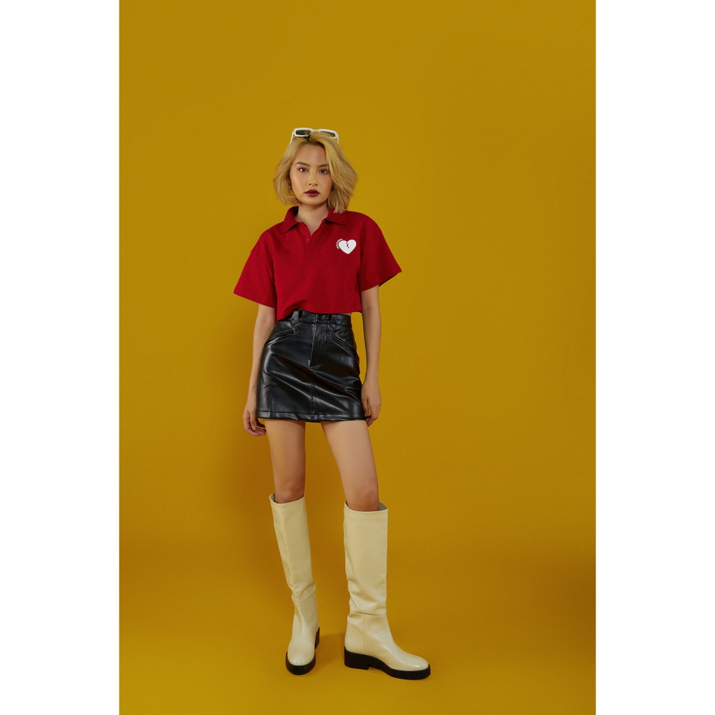Áo polo croptop Love Is Gone đơn giản công sở BLMDE | BigBuy360 - bigbuy360.vn