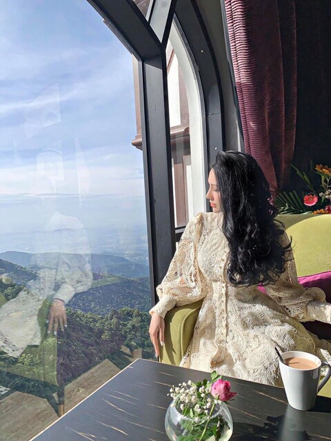 Đầm ren hàng cúc ngọc siêu đẹp