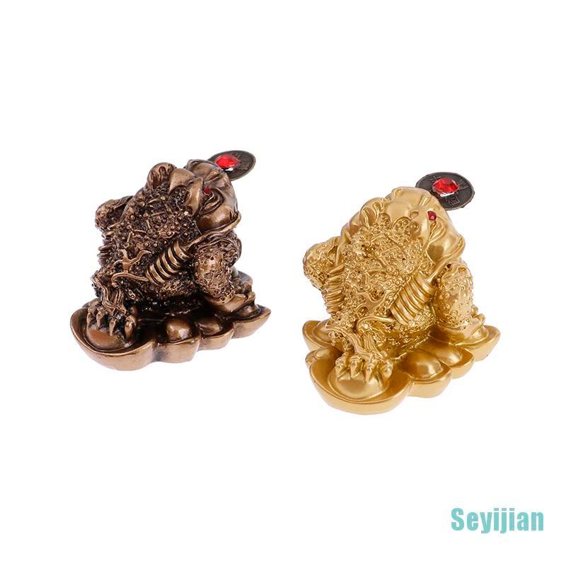 Tượng hình con cóc ngậm đồng xu độc đáo