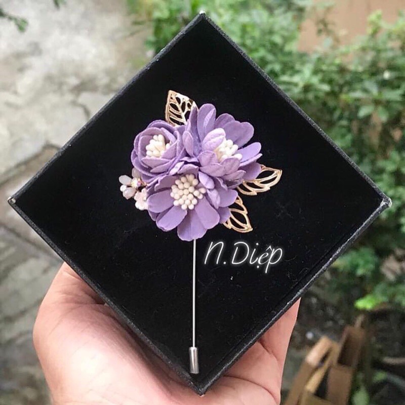 Hoa cài áo xinh xinh