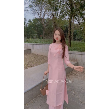 Áo dài cách tân chất tafta cao cấp dáng hiện đại đính  bông thủ công