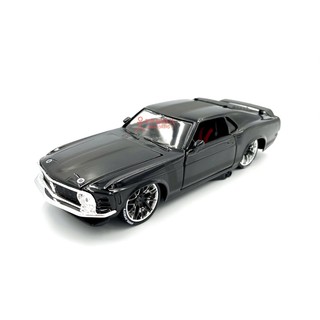Mô hình xe Ford Mustang Boss 302 Maisto 31269 tỉ lệ 1:24