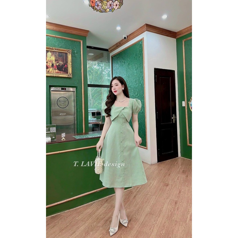 Đầm nữ xòe cổ vuông tay phồng họa tiết caro ,mẫu có mút ngực thời trang nữ duyên dáng phù hợp dự tiệc ,dạo phố..