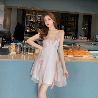 Váy chốt lives