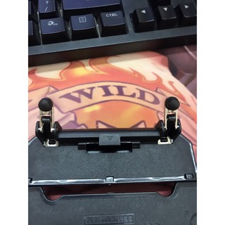 [ELCEBOOM GIẢM 30K ]Tay Cầm Chơi Game W10 Chơi Game Pubg, Ros, Free Fire Controller
