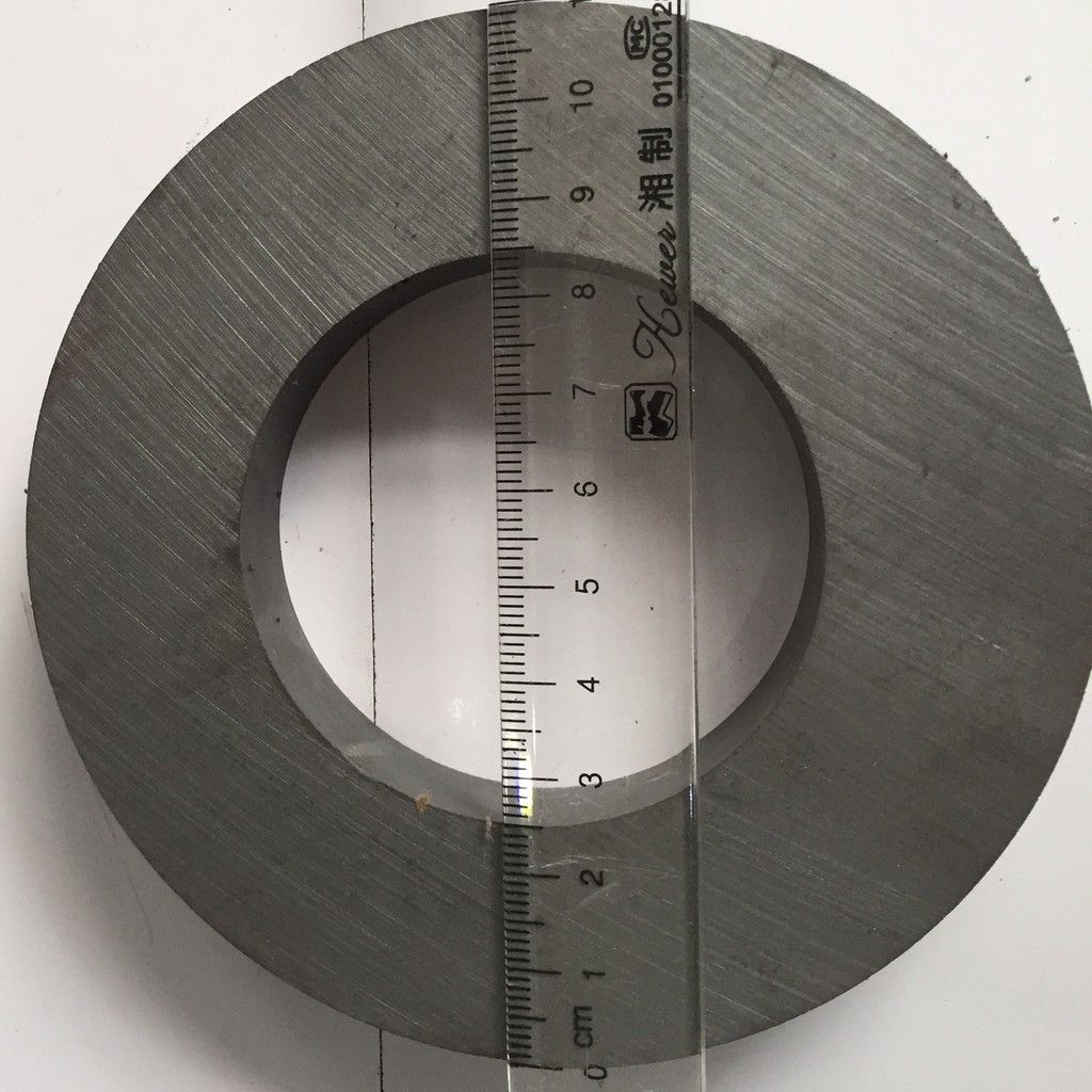 Nam châm Ferrite làm loa 100 lỗ 40 dầy 20mm
