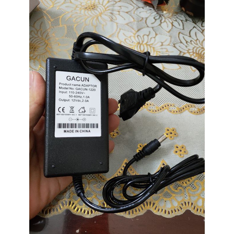 Nguồn Adapter 12v 2A