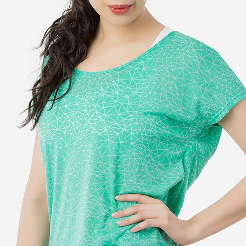 Áo thun thể thao nữ hoạ tiết tay ngắn khoét vai iBasic IBX044