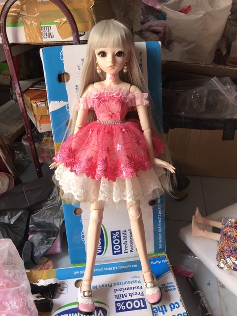 Búp bê doris 1/3 mặc váy thiết kế