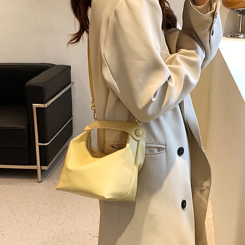 Túi Đeo Chéo Nhỏ Nhắn Dễ Phối Đồ Thời Trang Cho Nữ