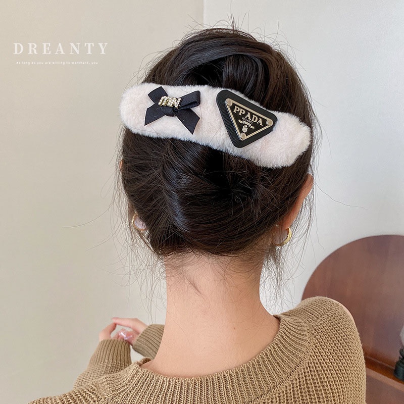 Kẹp Tóc Hình Nơ / Tam Giác Bằng Lông Nhung Thời Trang Thu Đông Cổ Điển Dành Cho Bạn Nữ