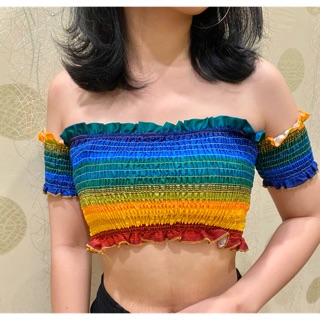 Áo Croptop cầu vồng hot trend
