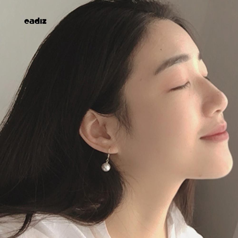 Khuyên tai ngọc trai nhân tạo 8mm thiết kế thanh lịch sang trọng