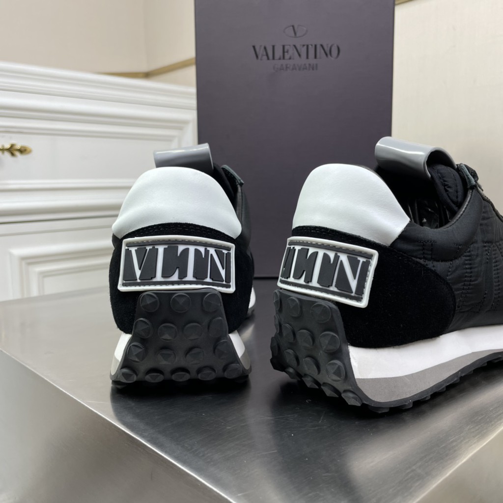 Giày thể thao da thật Valentino VAL thiết kế năng động và trẻ trung