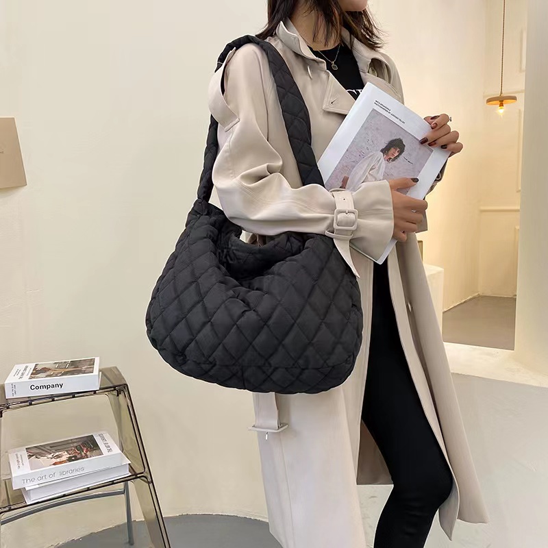 Túi Đeo Vai / Túi Đeo Chéo Bằng Cotton Sức Chứa Lớn Độc Đáo Cho Nữ