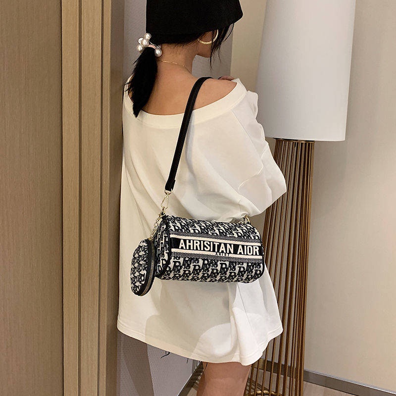 Túi Đeo Chéo Thiết Kế Mới Cao Cấp Thời Trang Dành Cho Mùa Hè