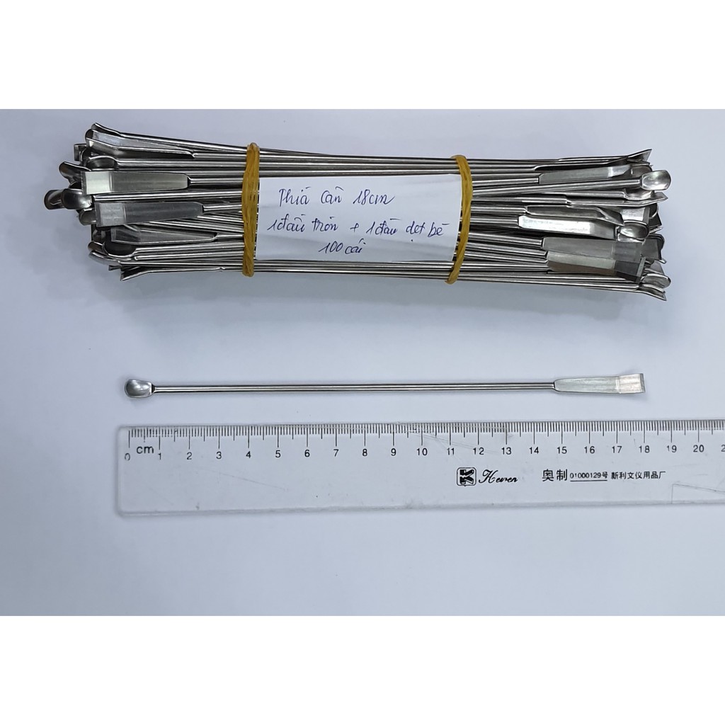 Thìa cân 2 đầu 18cm, 1 đầu tròn nhỏ, 1 đầu dẹt đáy bằng