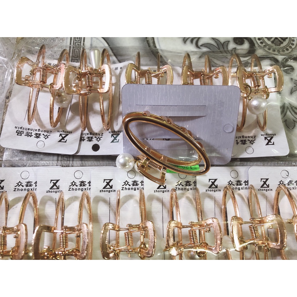 kẹp tóc vàng đính trân châu 1 cái