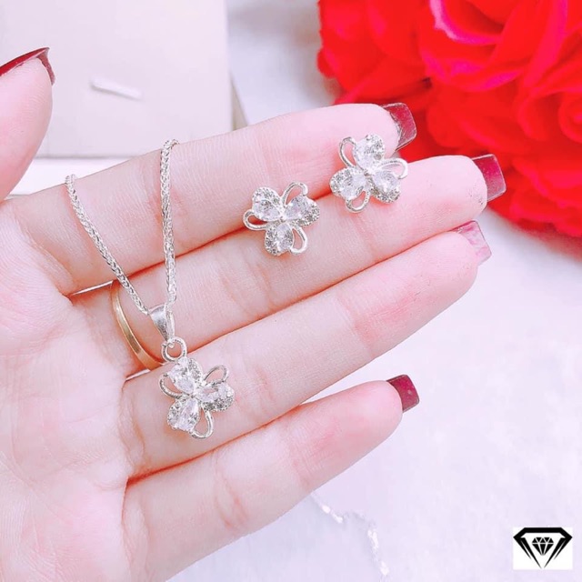 Bộ trang sức nữ. Trang sức bạc ta