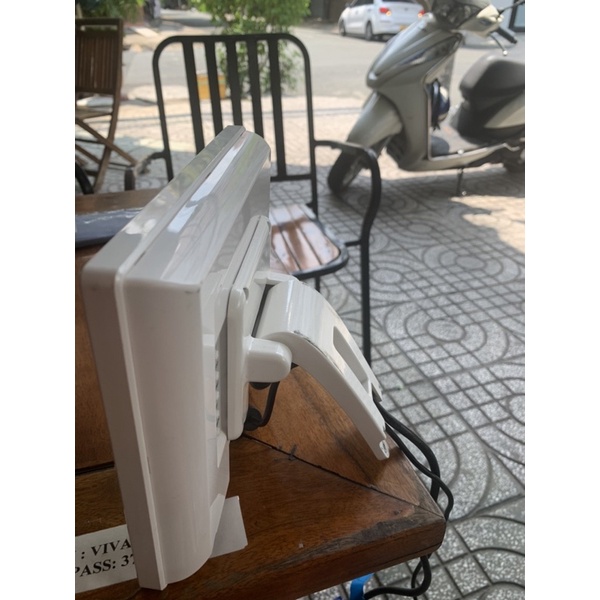 Màn hình cảm ứng cho máy tính để bàn, laptop. biến máy ko cảm ứng thành máy cảm ứng, thích hợp quán cafe, nhà hàng