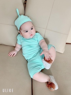 set cho trẻ sơ sinh