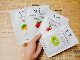Mặt nạ V7 Bioaqua