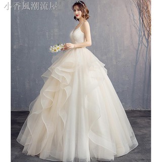 Váy Cưới Cô Dâu Thiết Kế Đơn Giản