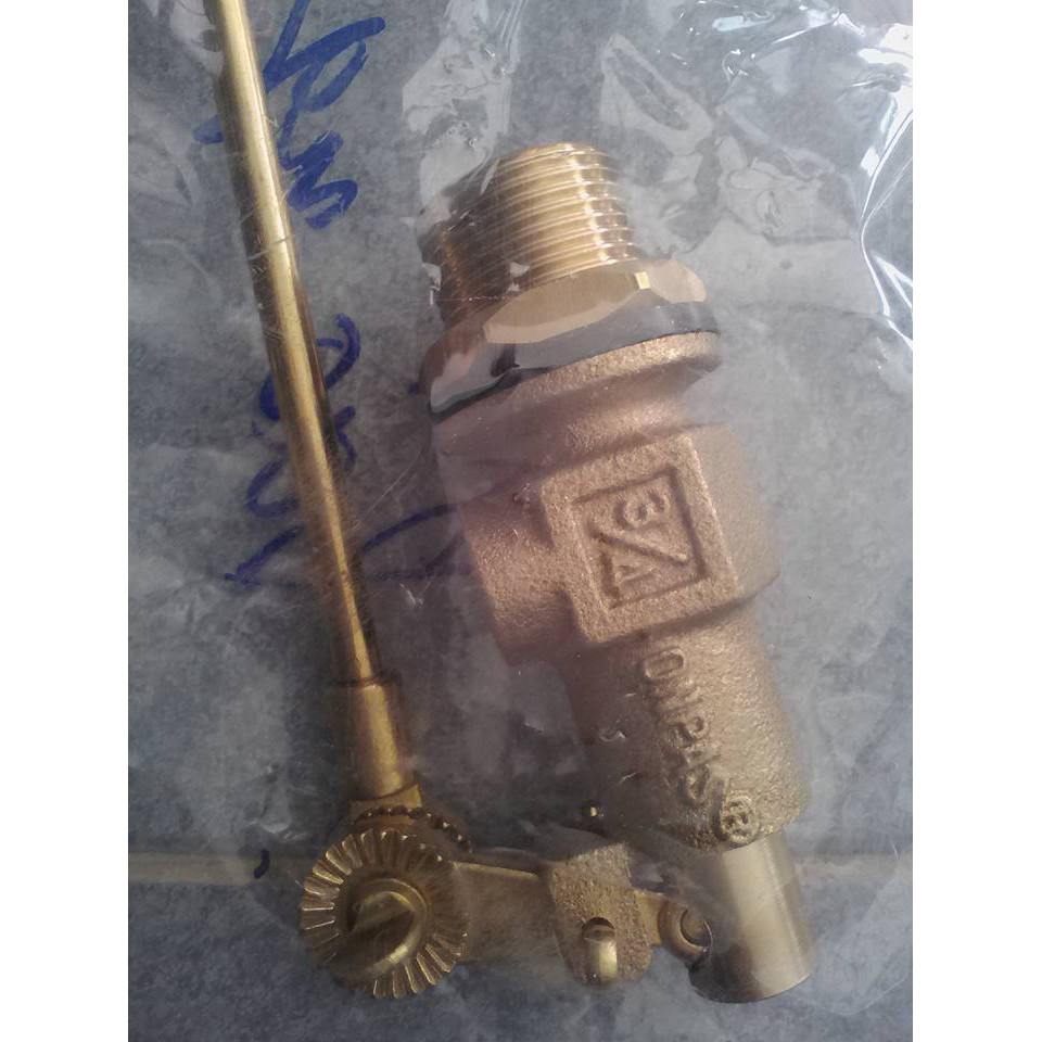 Van phao hồ nước