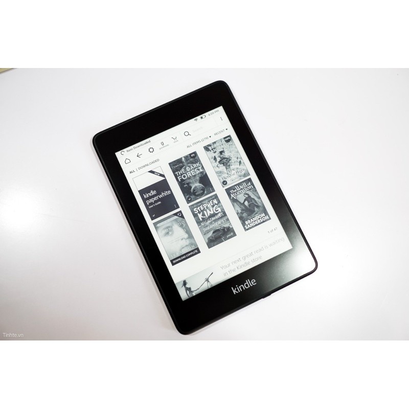 Kindle Paperwhite 4 tặng kèm ốp lưng | BigBuy360 - bigbuy360.vn