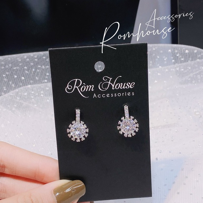 Bông Tai Nữ Cá Tính Đính Đá Cao Cấp Mang Phong Cách Hàn Quốc  - MS270598